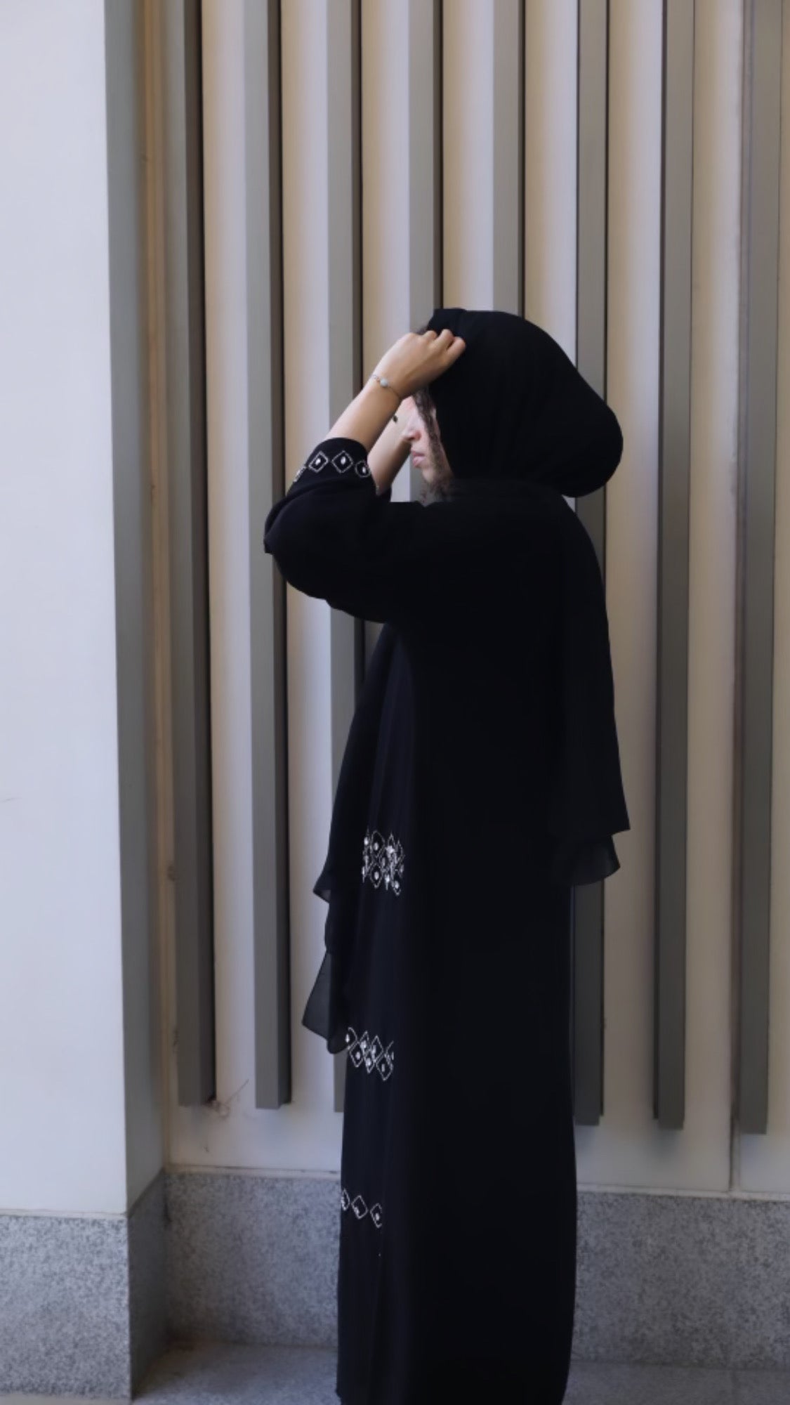 Bahrain Abaya